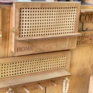 شلف دیواری مخفی کننده جعبه فیوز طرح حصیری